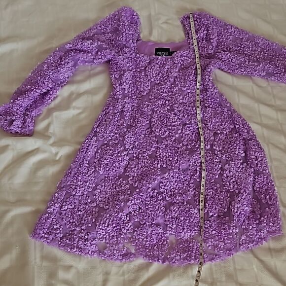 Pieces Premium 3D Rose Petal Long Sleeve Midi Fit & Flare Dress Lavender Medium - Picture 12 of 16